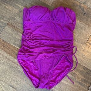 Spanx Slimming Ruched One Piece Swimsuit sz 12